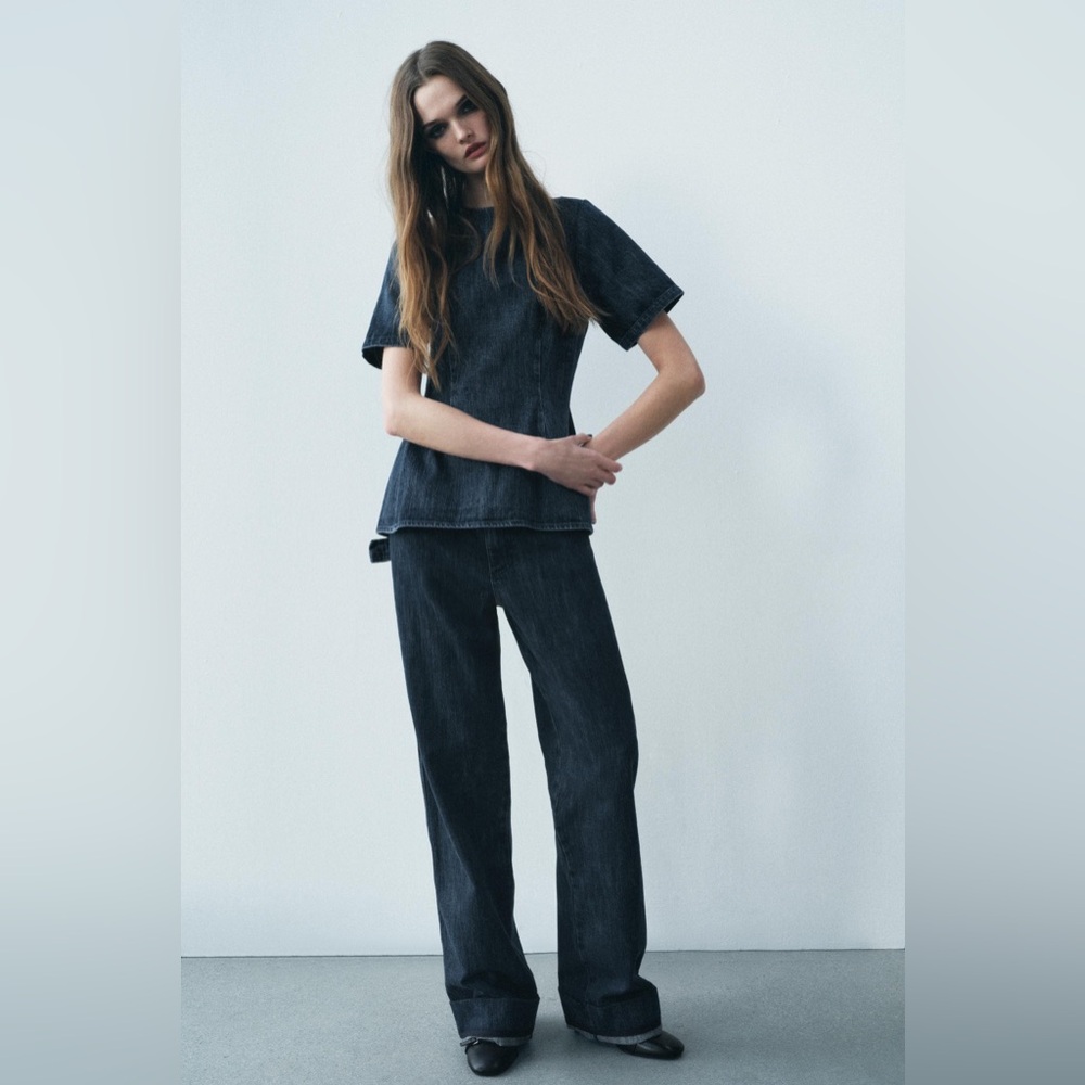 Zara Relaxed Mid Waist Jeans ZW Collection